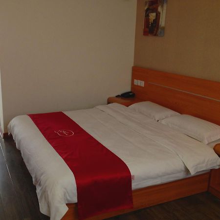 Thank Inn Chain Hotel Shanxi Shangluo Shanyang Nanxin Street ภายนอก รูปภาพ