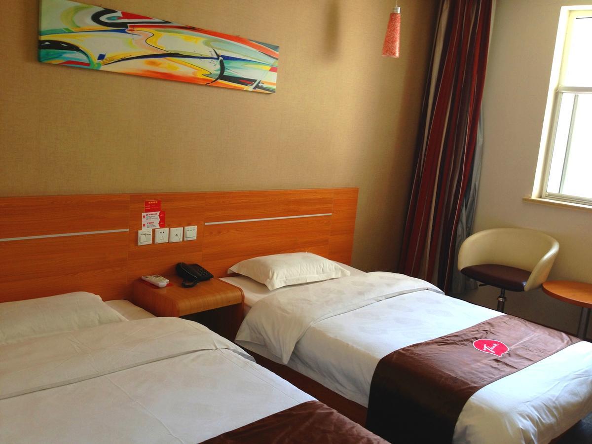 Thank Inn Chain Hotel Shanxi Shangluo Shanyang Nanxin Street ภายนอก รูปภาพ